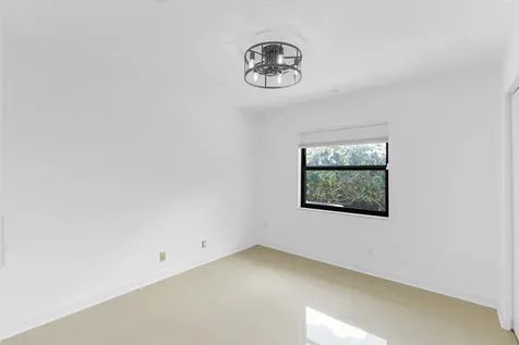 411 NW 65th Terrace Plantation FL 33317