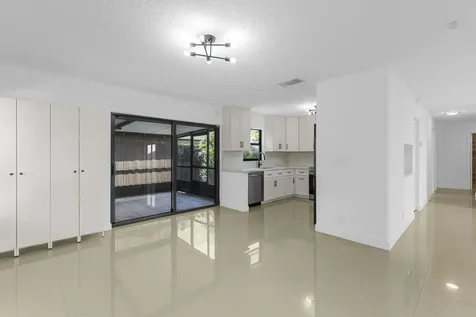 411 NW 65th Terrace Plantation FL 33317