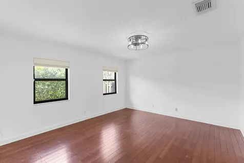 411 NW 65th Terrace Plantation FL 33317