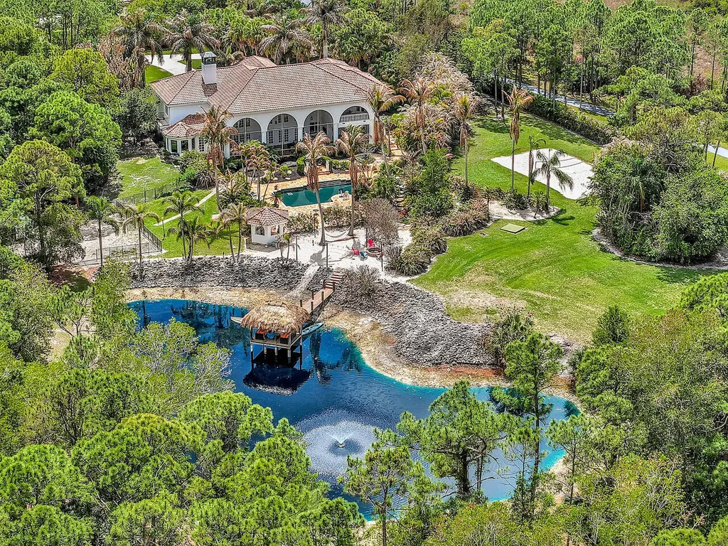 2584 SE Ranch Acres Circle Jupiter FL 33478