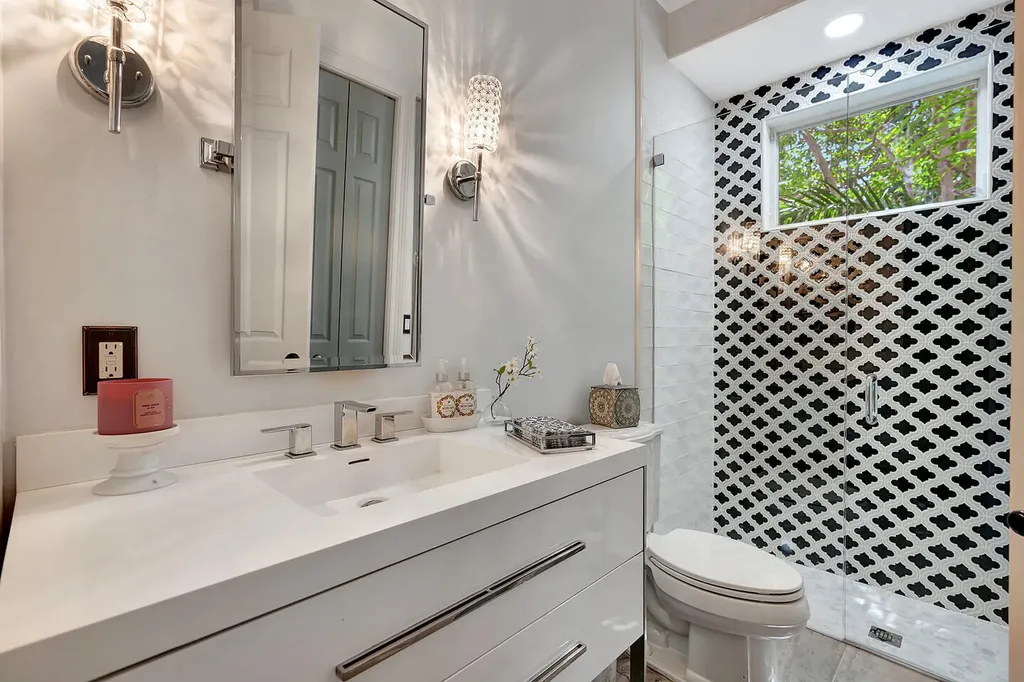 2584 SE Ranch Acres Circle Jupiter FL 33478