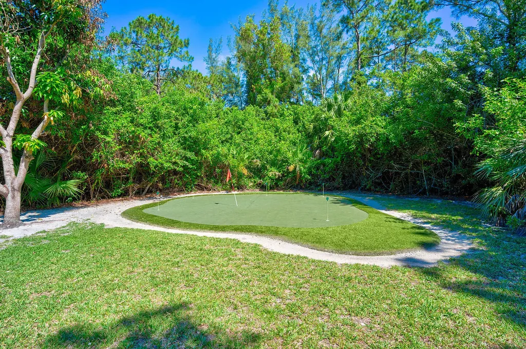 2584 SE Ranch Acres Circle Jupiter FL 33478