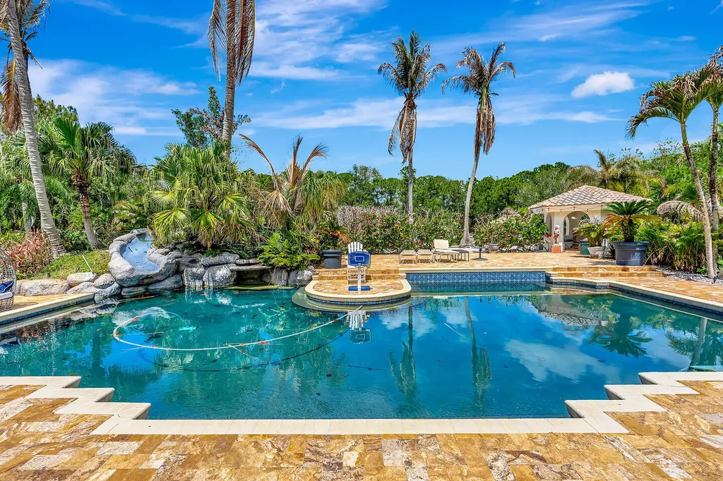 2584 SE Ranch Acres Circle Jupiter FL 33478
