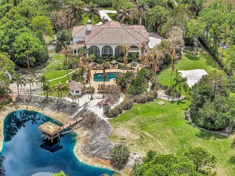 2584 SE Ranch Acres Circle Jupiter FL 33478