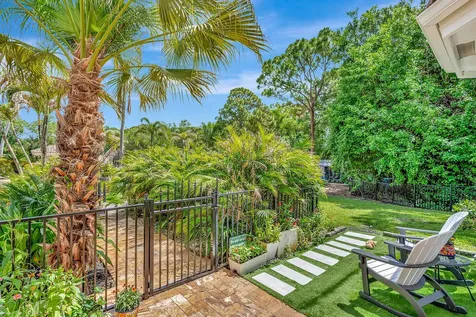 2584 SE Ranch Acres Circle Jupiter FL 33478