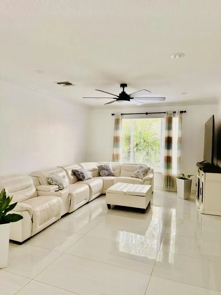400 SW 15th Drive Boca Raton FL 33432