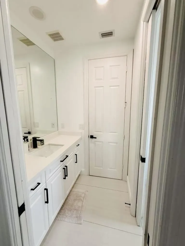 400 SW 15th Drive Boca Raton FL 33432