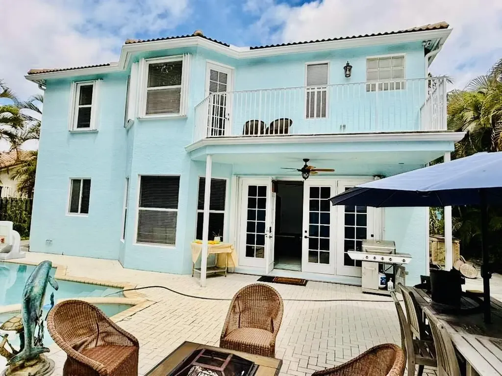 400 SW 15th Drive Boca Raton FL 33432
