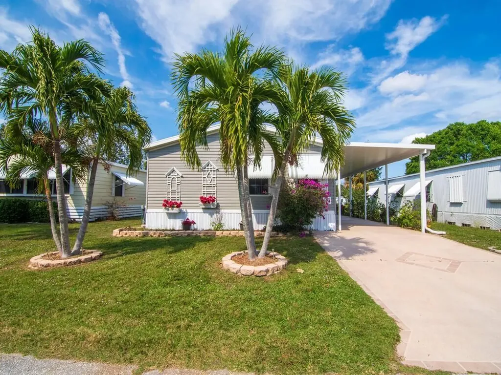 43 W Caribbean Port St Lucie FL 34952