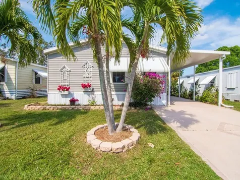 43 W Caribbean Port St Lucie FL 34952