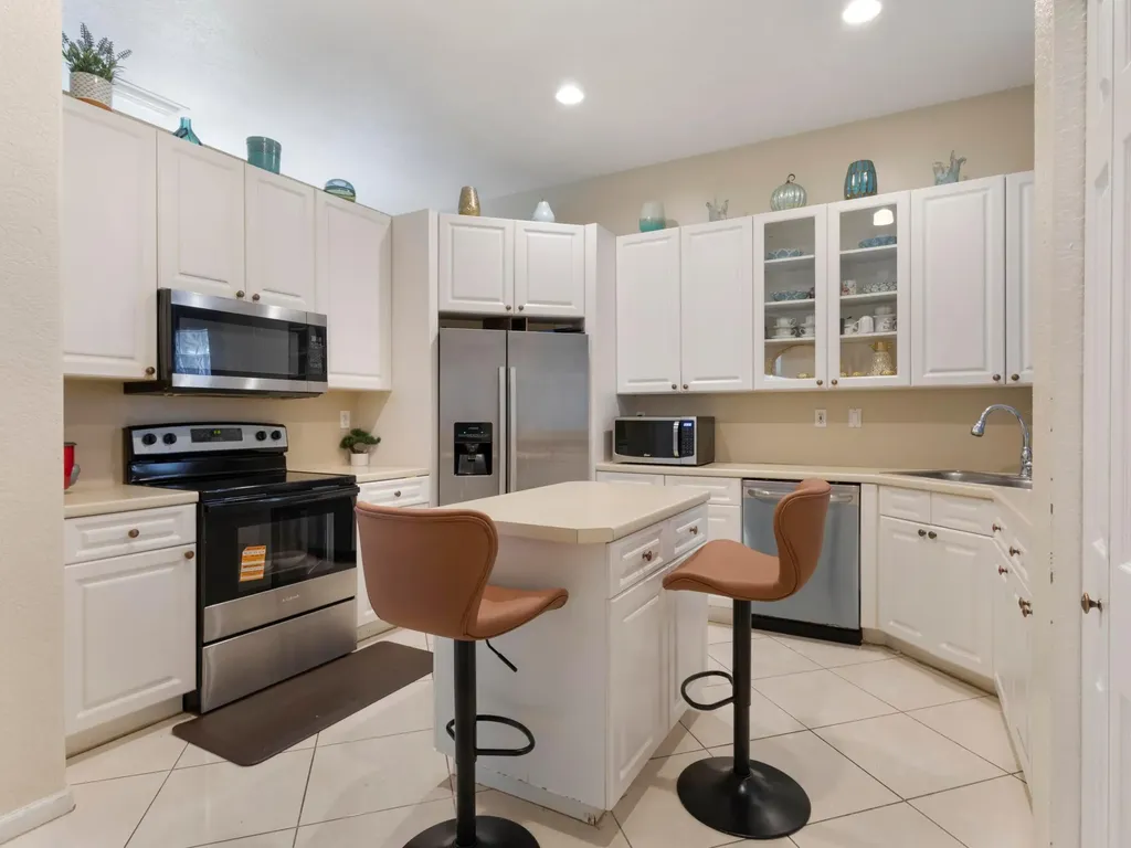 6925 Spider Lily Lane Lake Worth FL 33462