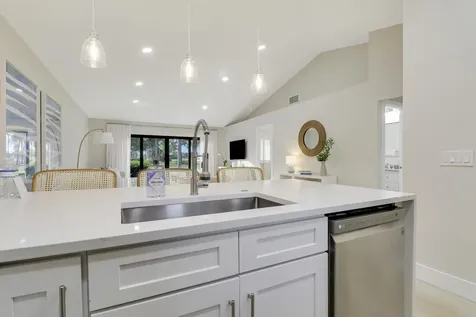 523 Club Drive Palm Beach Gardens FL 33418