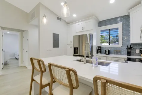 523 Club Drive Palm Beach Gardens FL 33418