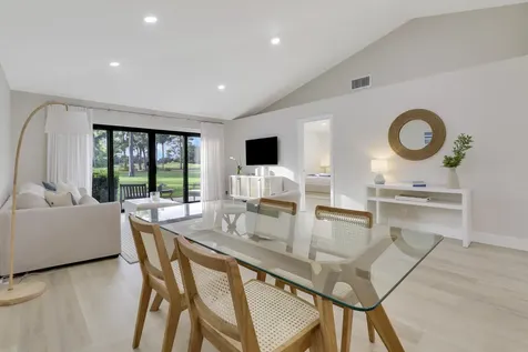 523 Club Drive Palm Beach Gardens FL 33418