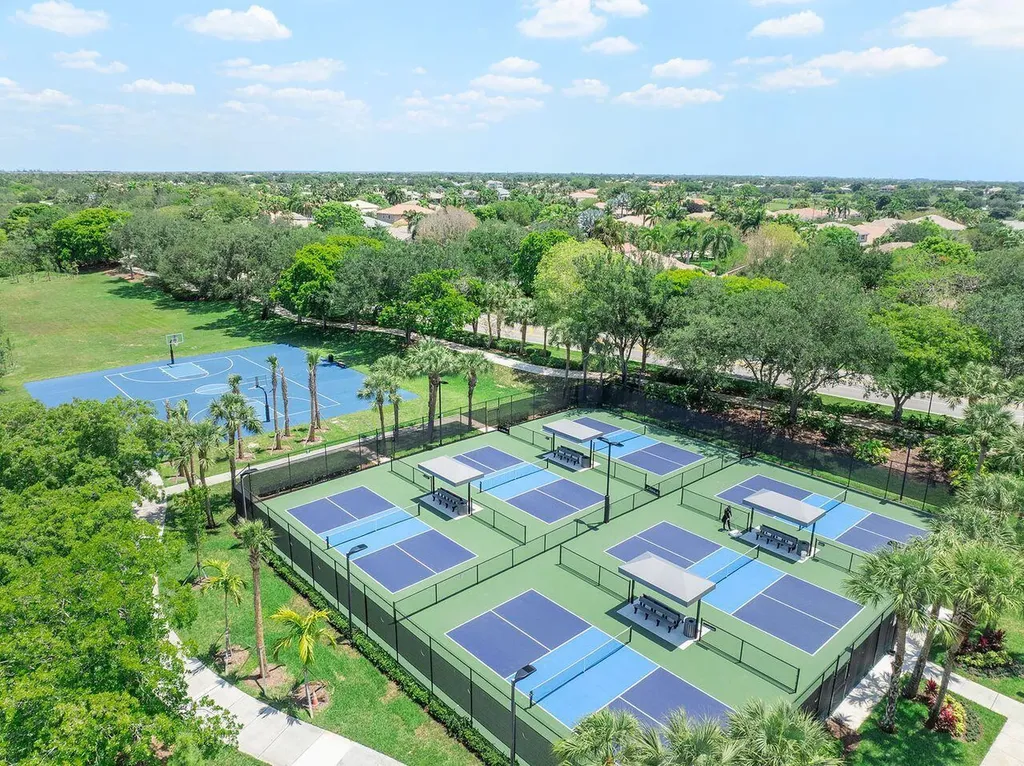 12538 NW 57th Court Coral Springs FL 33076