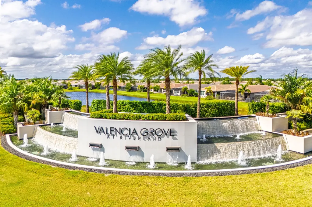 13541 SW Oceanus Boulevard Port St Lucie FL 34987