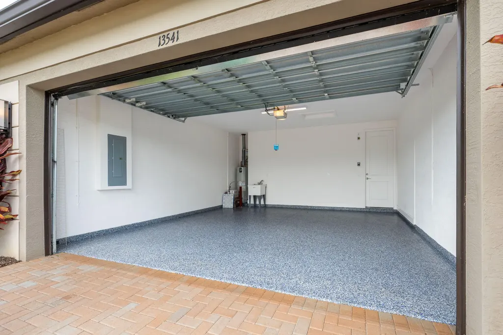 13541 SW Oceanus Boulevard Port St Lucie FL 34987