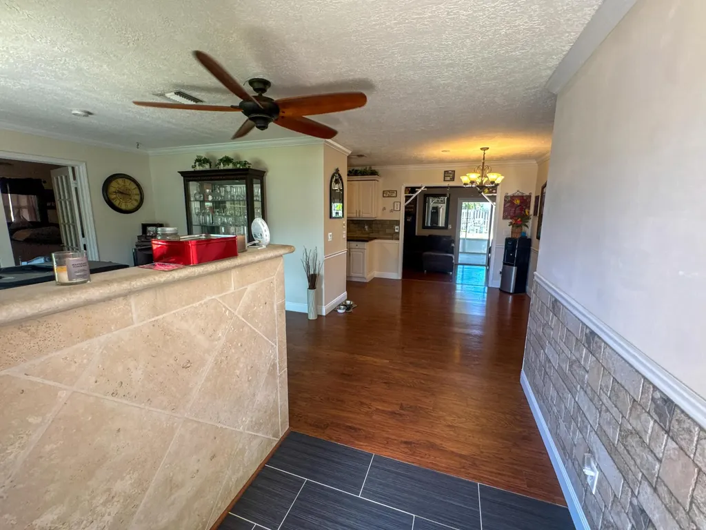 253 SW Chapman Avenue Port St Lucie FL 34984