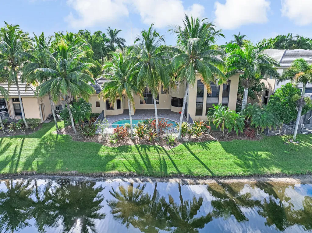 10513 Versailles Boulevard Wellington FL 33449