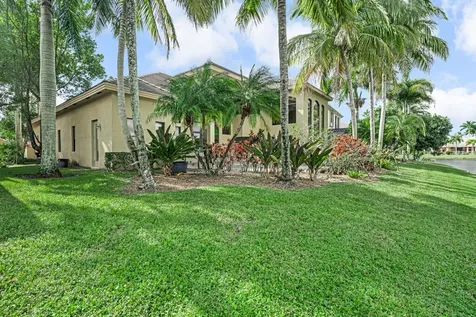 10513 Versailles Boulevard Wellington FL 33449