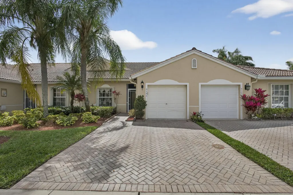 9386 Bridgeport Drive West Palm Beach FL 33411