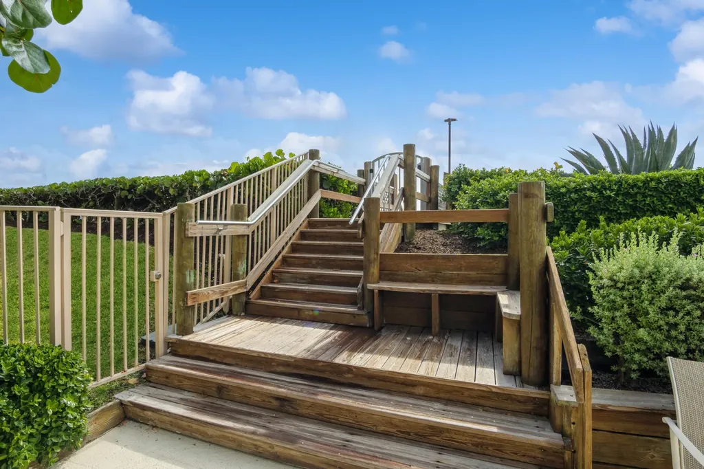 3200 S Ocean Boulevard Palm Beach FL 33480