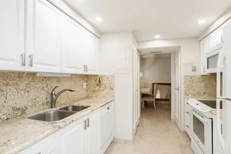 3200 S Ocean Boulevard Palm Beach FL 33480