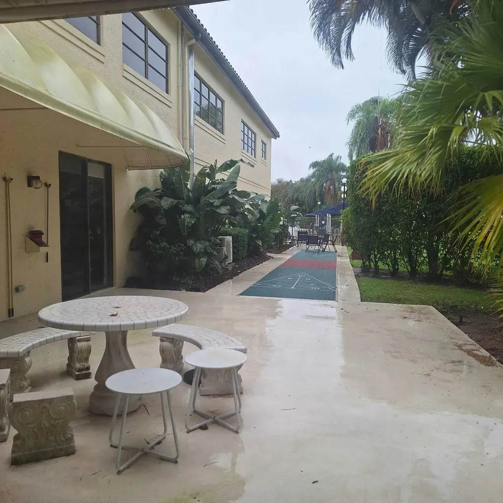 10044 Andrea Lane Boynton Beach FL 33437