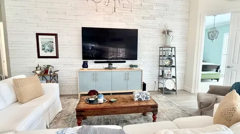 2515 Kittbuck Way West Palm Beach FL 33411