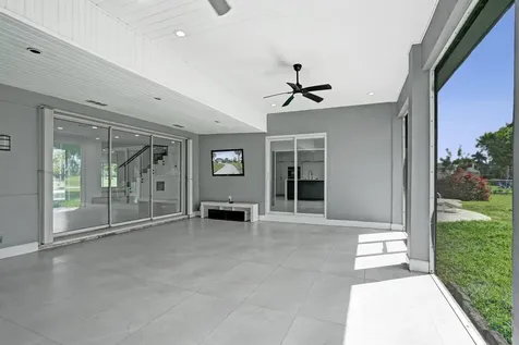 6700 E Tropical Way Plantation FL 33317