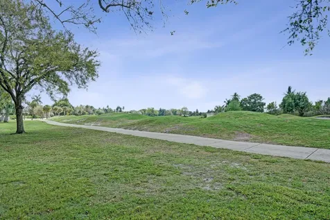 6700 E Tropical Way Plantation FL 33317