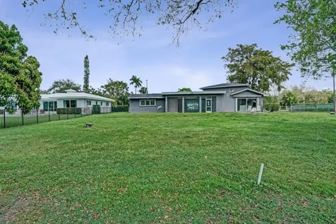6700 E Tropical Way Plantation FL 33317