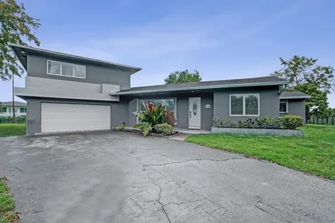 6700 E Tropical Way Plantation FL 33317