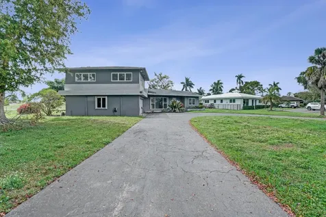 6700 E Tropical Way Plantation FL 33317