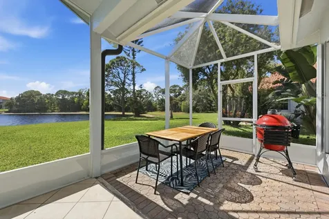 4956 SE Mariner Village Lane Stuart FL 34997