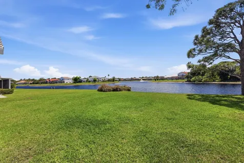 4956 SE Mariner Village Lane Stuart FL 34997