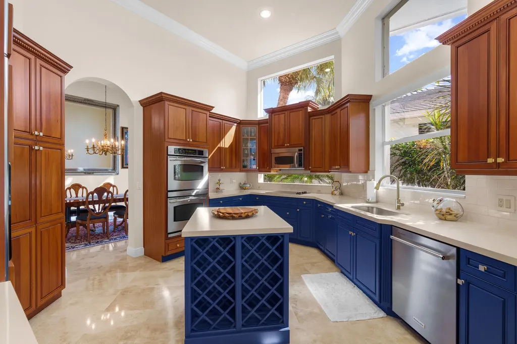 8850 Valhalla Drive Delray Beach FL 33446
