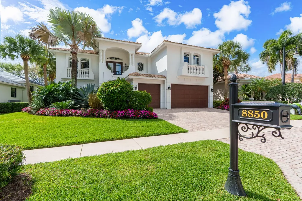 8850 Valhalla Drive Delray Beach FL 33446