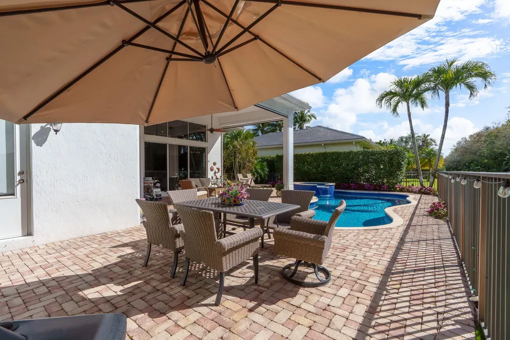 8850 Valhalla Drive Delray Beach FL 33446