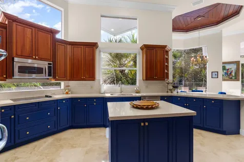 8850 Valhalla Drive Delray Beach FL 33446