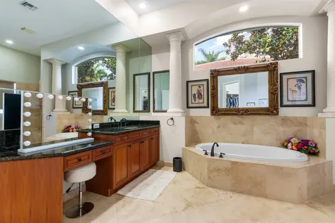 8850 Valhalla Drive Delray Beach FL 33446