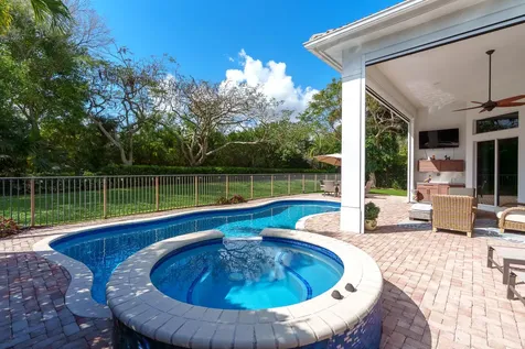 8850 Valhalla Drive Delray Beach FL 33446