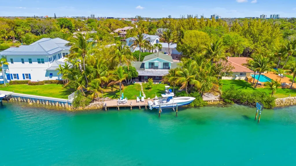 1305 Peninsular Road Jupiter FL 33469
