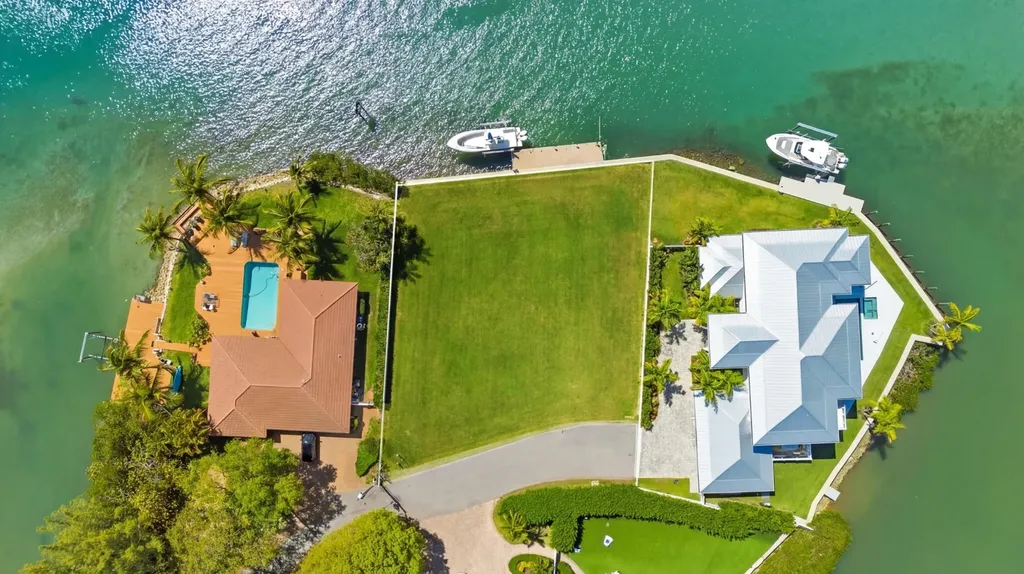 1305 Peninsular Road Jupiter FL 33469
