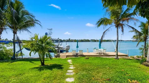 1305 Peninsular Road Jupiter FL 33469