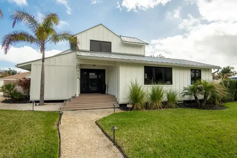 5028 SE Alicia Street Stuart FL 34997