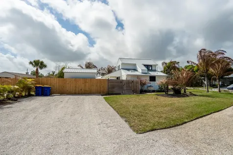 5028 SE Alicia Street Stuart FL 34997