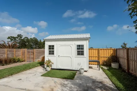5028 SE Alicia Street Stuart FL 34997