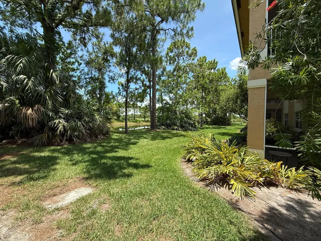 8306 Mulligan Circle Port St Lucie FL 34986