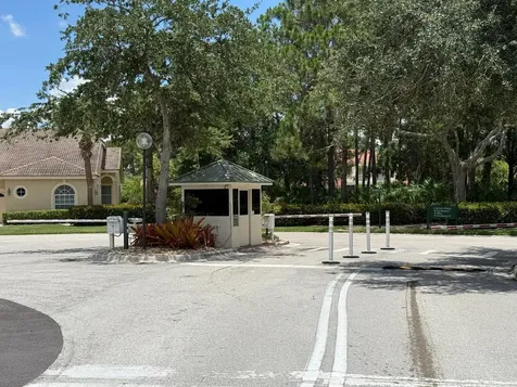 8306 Mulligan Circle Port St Lucie FL 34986